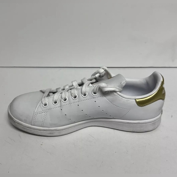 adidas Womens Stan Smith White Leather Sneaker Size 7.5 M - Picture 2 of 6
